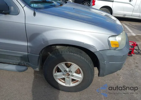 2007 Ford Escape Xls/Xls Manual z USA, uszkodzony, nr VIN 1FMYU92Z67KB78478